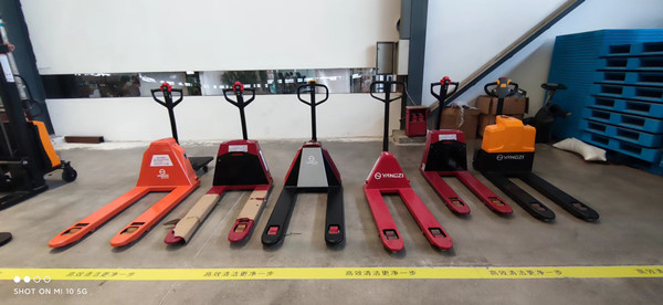 手動液壓叉車出現異響的原因及維修方法 手動液壓叉車出現異響的原因及維修方法